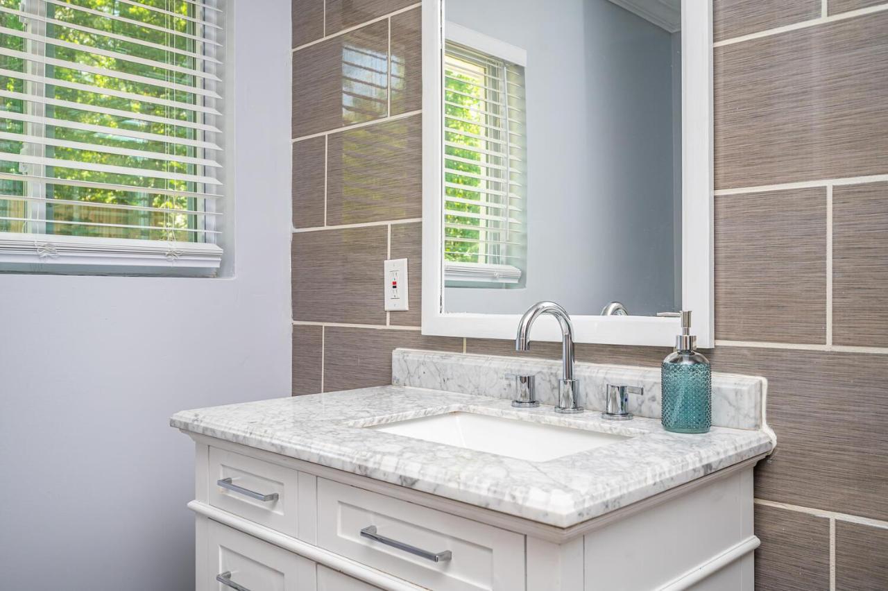 New Spacious Decatur Oasis W Fire Pit, Mins To Atl المظهر الخارجي الصورة